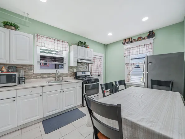 94-14 51st Avenue image 5 of 22