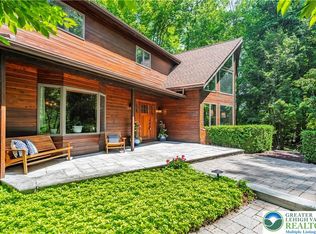 3416 Oak Hill Rd, Emmaus, PA 18049