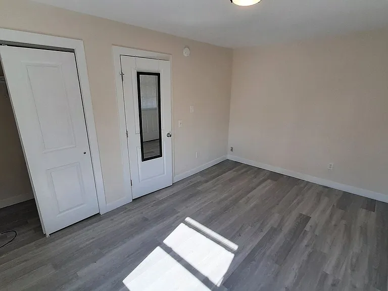 320 Hillview Pl #320 — Photo 16
