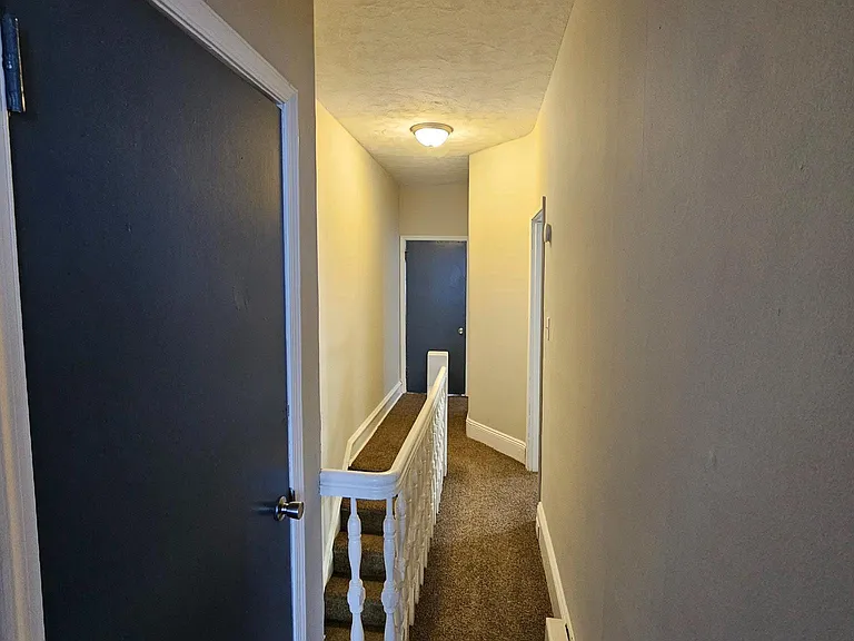 3046 Clifford St — Photo 44