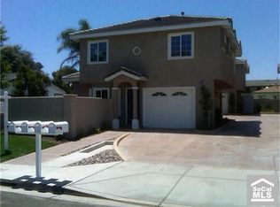 695 Center St UNIT A, Costa Mesa, CA 92627