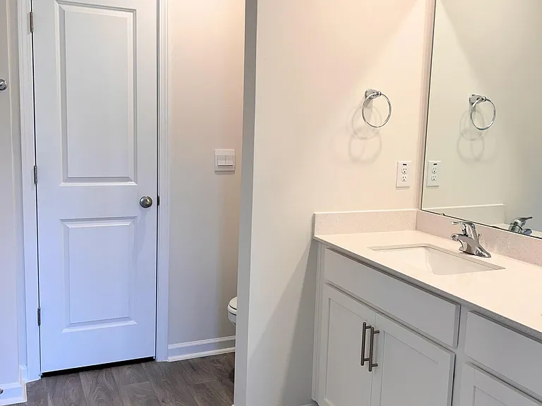 455 David Hill Dr — Photo 9