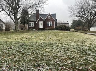 9309 Marlboro Ave, Louisville, OH 44641