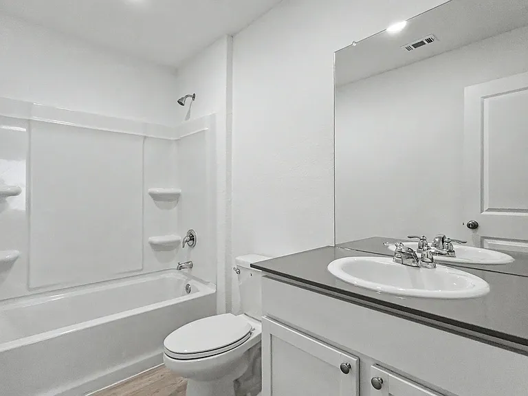 9211 Saint Jerome — Photo 18