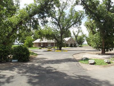 Front Drive to Home