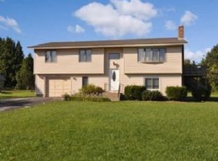 9 Kingston Ln, Narragansett, RI 02882