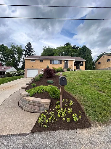 110 N Spruce Dr Photo 1
