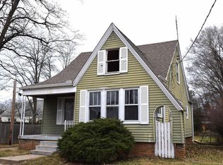 811 E Archer Ave, Peoria, IL