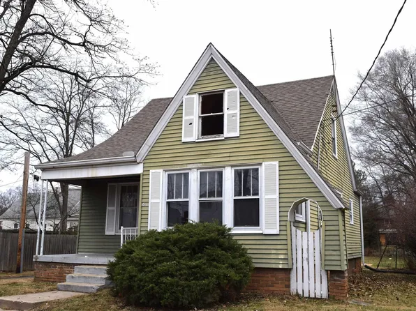 811 E Archer Ave, Peoria, IL 61603