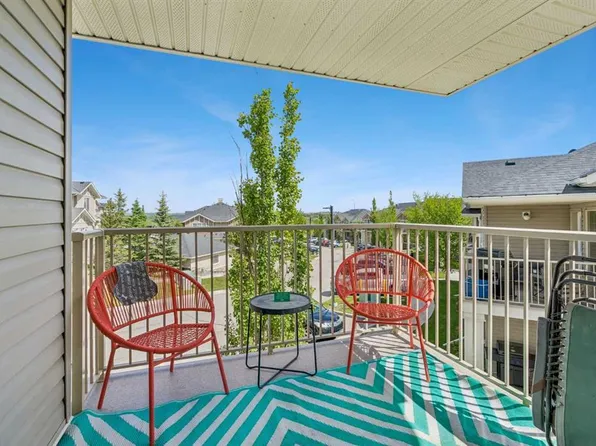 250 E Sage Valley Rd NW #404, Calgary, AB T3R 0R6