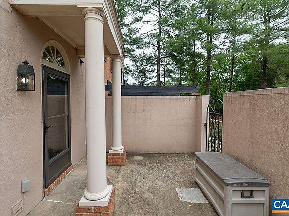 4th image of 1554 Garden Ct
