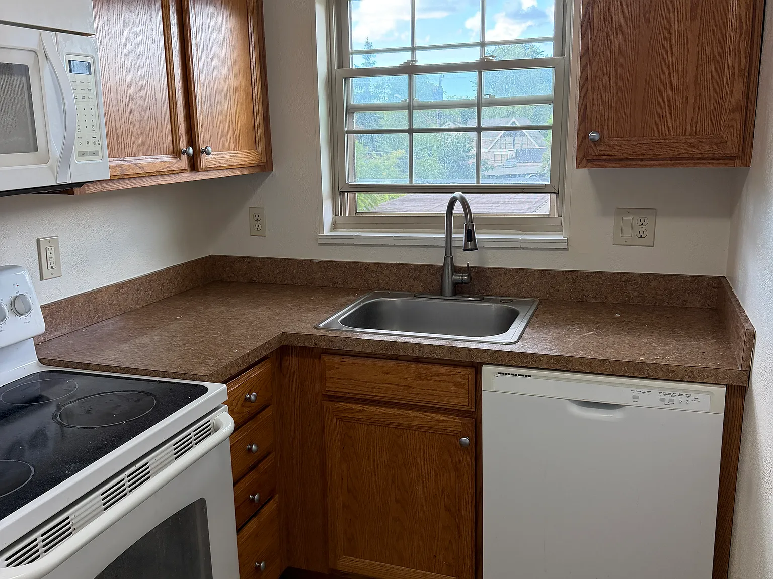68 Wehrle Dr — Photo 2
