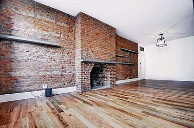 Rented by Urbane Brokerage