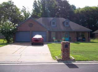 108 Kelly Cv, Canton, MS 39046