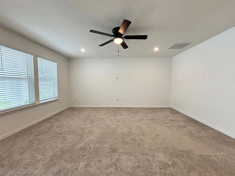 5597 Bullseye Cir — Photo 20