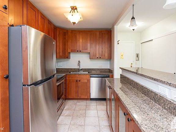 1690207152-2023_7_21_5757_N_Sheridan_Unit_4C_4