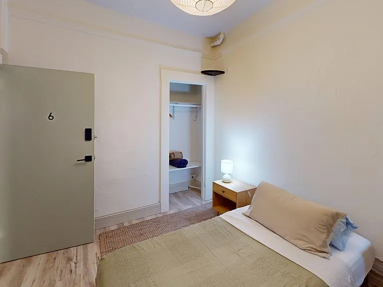 225 Ellis St #4 — Photo 3