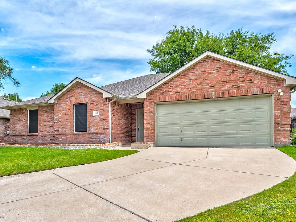 2149 Parkside Dr