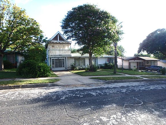 3rd image of 455 Savannah Dr