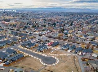 851 NW 18th Ct, Redmond, OR 97756