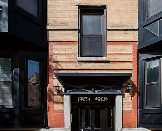 2nd image of 2752 W Le Moyne St #3C