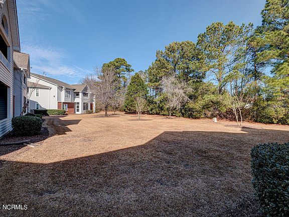 3rd image of 4103 Breezewood Dr APT 203