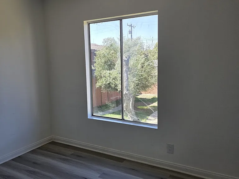 1227 E Pasadena St #1227 — Photo 10