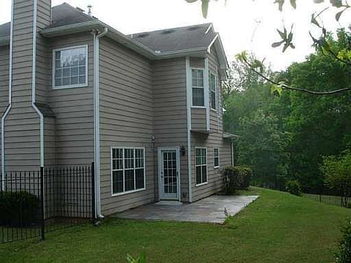 4th image of 4705 Garden City Dr