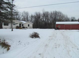 1304 W Stewart Rd, Midland, MI 48640