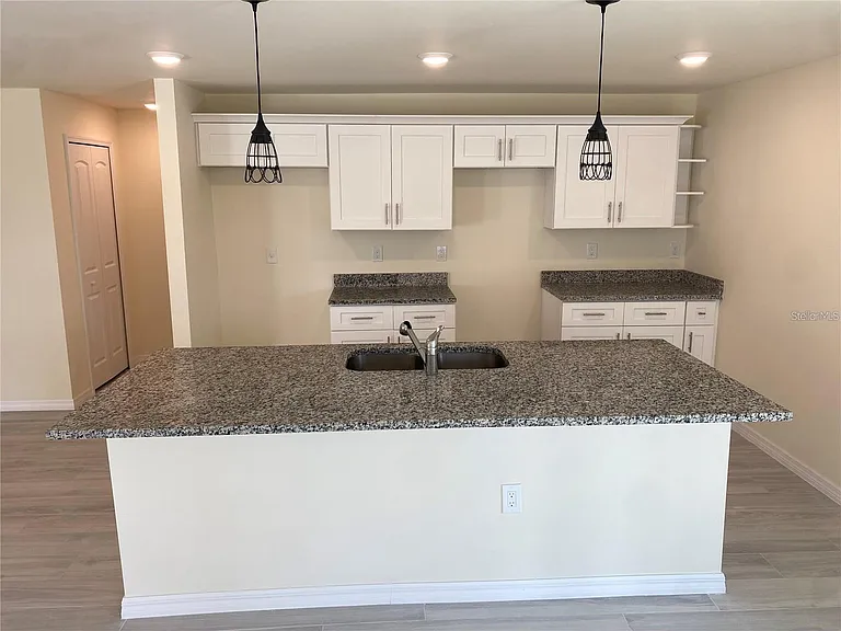 4595 Horseshoe Ave — Photo 5