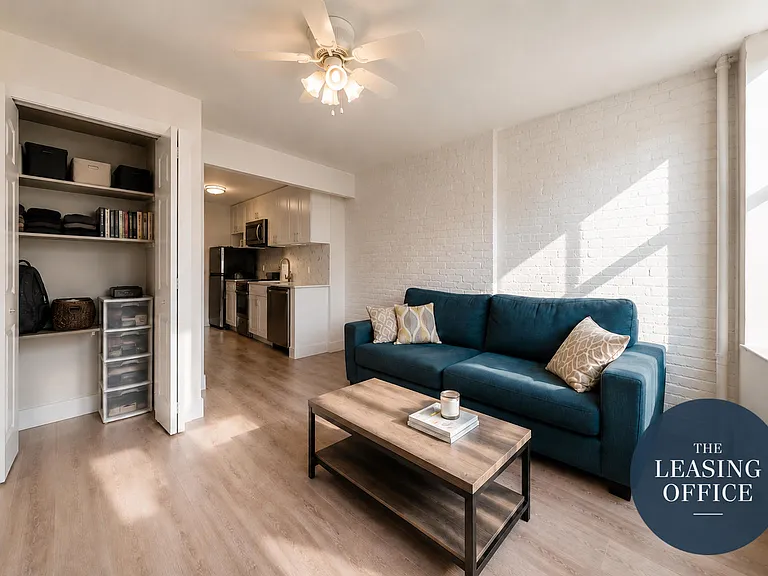 450 W 46th St #4FW — Photo 1