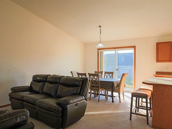5th image of 5204 Westminster Ln
