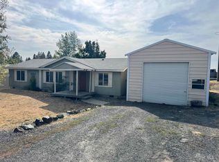 711 Washington St, Deary, ID 83823