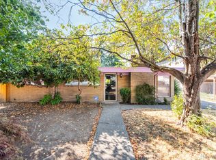 309 SW 108th St, Seattle, WA 98146