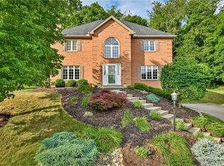 1808 Oakhurst Ct, Allison Park, PA 15101