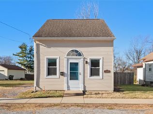 523 S Church St, Waterloo, IL 62298