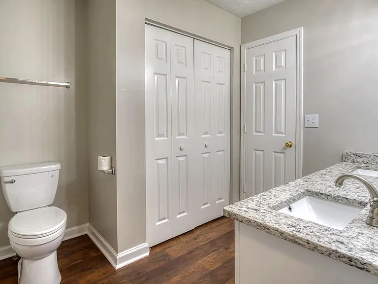 3036 Regal Park Ct — Photo 16