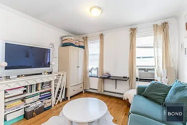 Rented by Bond New York