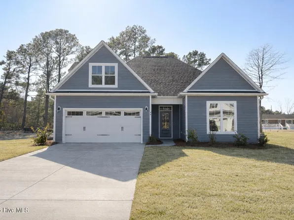 44 S Bandwheel Way, Hampstead, NC 28443