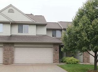 2325 Mulberry St UNIT 2, Coralville, IA 52241