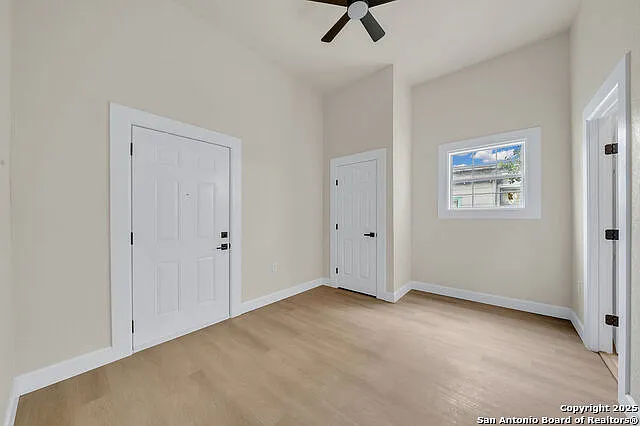 530 E Carson St — Photo 17