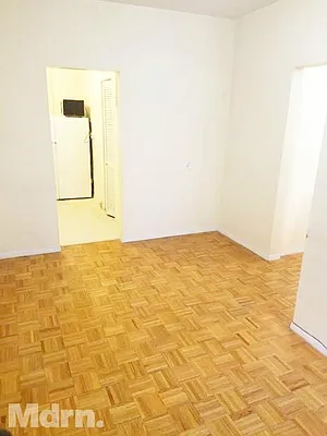 Rented by Mdrn Residential | media 16