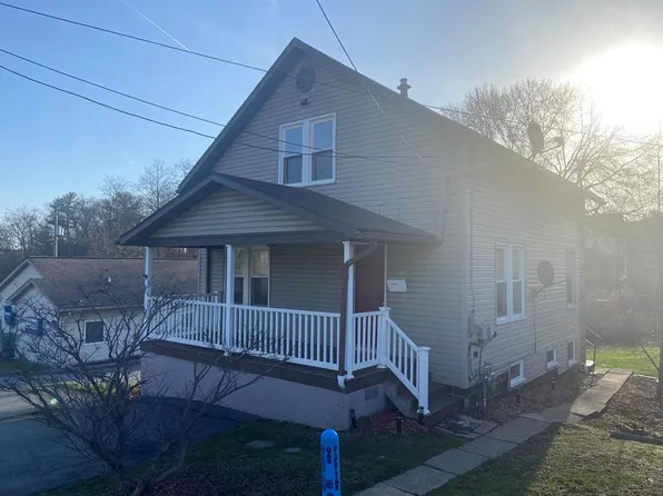 102 N 1st Ave, Clarion, PA 16214