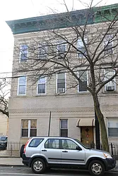 416 Woodward Avenue  image 1 of 19