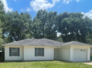 192 Mary Ln, Crestview, FL 32536