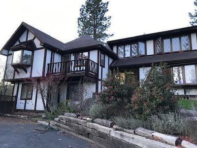 4196 E Evans Creek Rd, Rogue River, OR, 97537