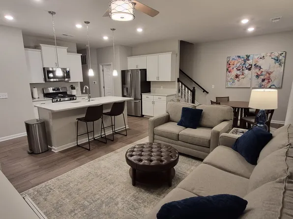 4850 Osprey Pointe Dr, Liberty Township, OH 45011