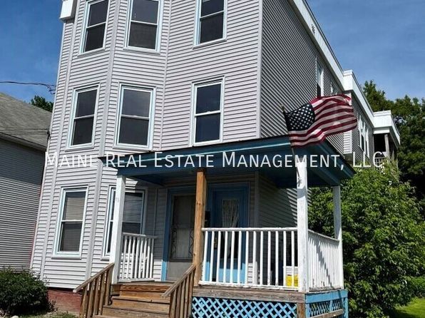 76 Spring St APT 3F, Lewiston, ME 04240