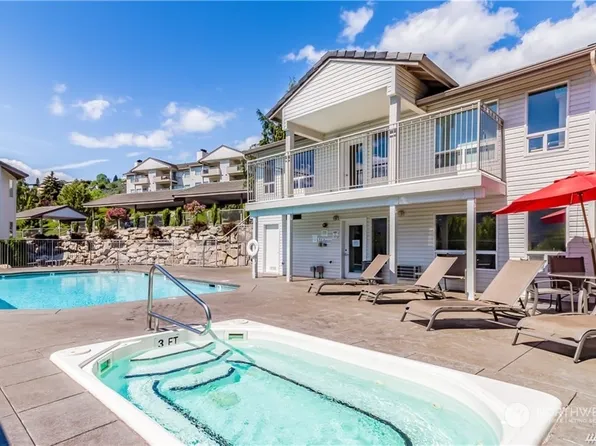 808 West Manson Highway #C202, Chelan, WA 98816