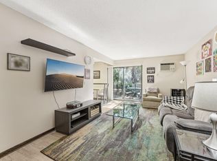 930 Westbrooke Way APT 4, Hopkins, MN 55343